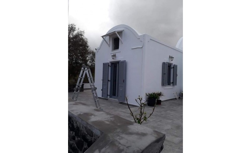 Τοποθέτηση uPVC ΚΒΕ στη Σαντορίνη